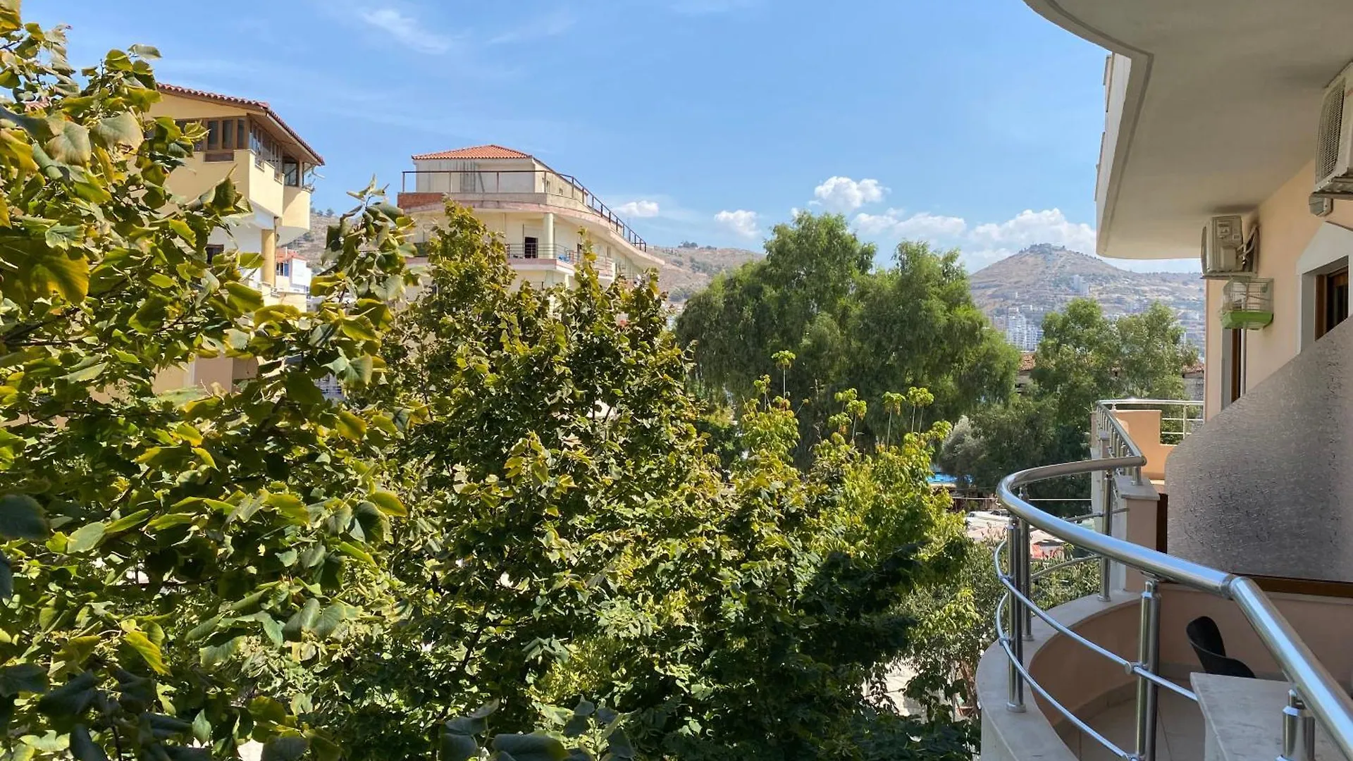 Hotel Metali Sarande 3*,  Albania