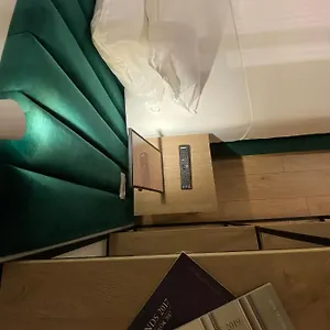 https://living-studio-apartments.hotels-in-tirana.com