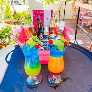 https://apt-on-the-bavaro-beach-sol-caribes-residencial.greaterantilleshotels.net