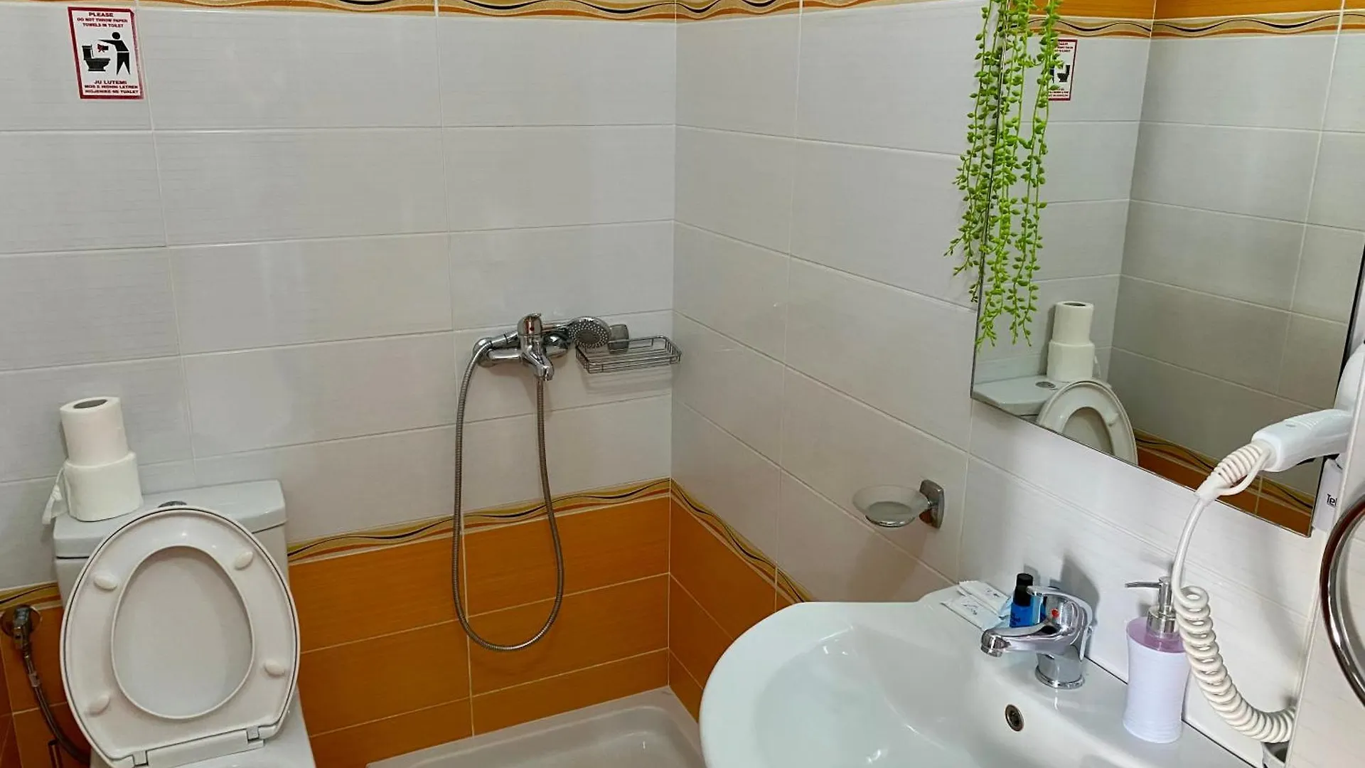 Hotel Metali Sarande